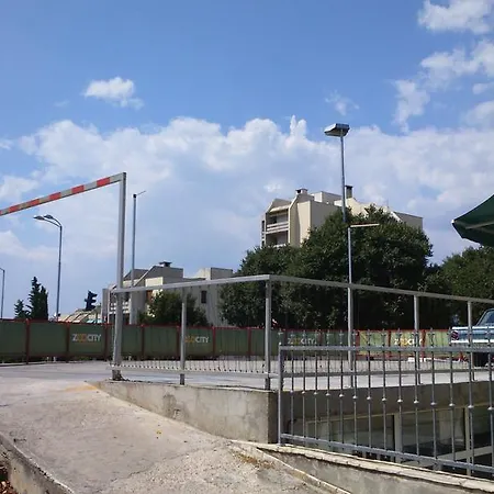 Swiss Holiday Apartamento Split